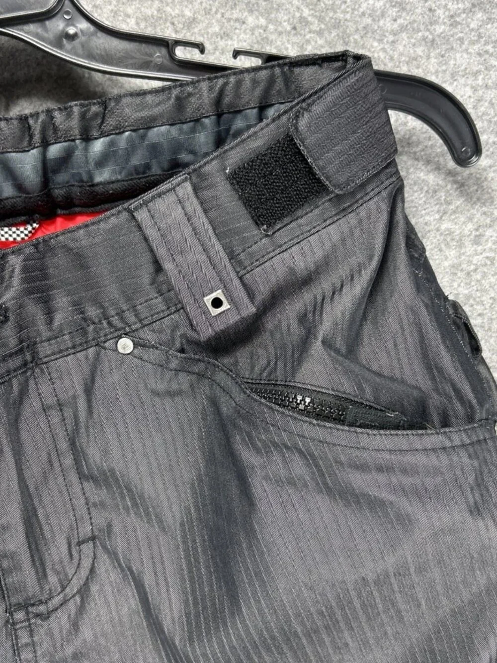 Vans Snowboarding Pants Womens Med Black Textured Pinstripe Cargo Snow Ski